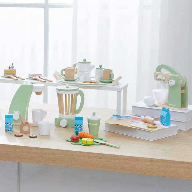 Little Chef Frankfurt Wooden Tea Accessories, Green - Play Food - 9