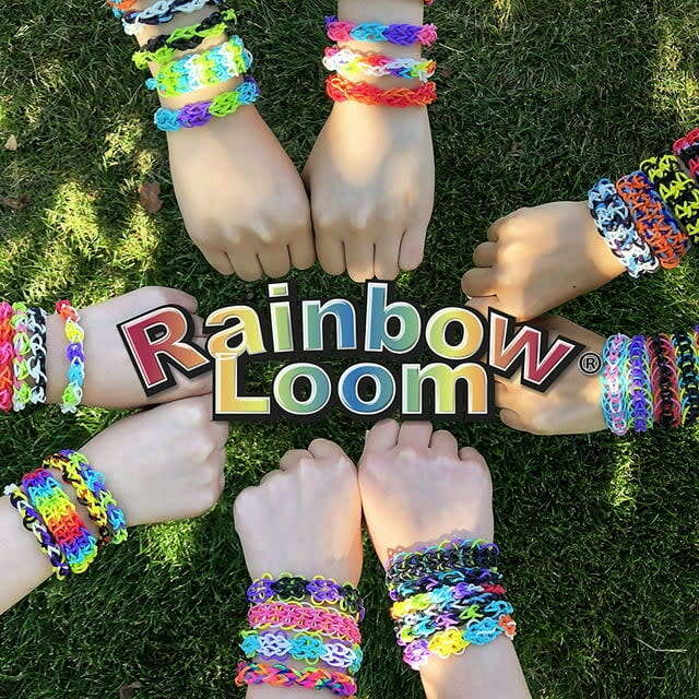 Rainbow Loom Sparkle Rubber Band Treasure Box Edition Friendship Bracelet Making Craft Kit w/ 8,000 High Quality Rubber Bands, 150 Clips and Carrying Case - Activities - 4