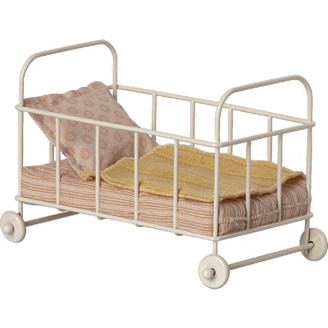 METAL COT-BED + BEDDING - Plush - 3