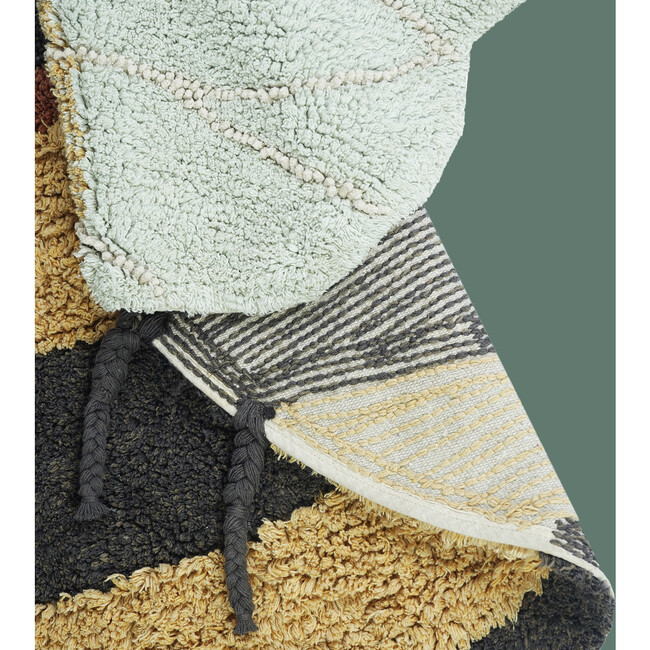 Washable Rug Bee 3' 9" x 5', Dark Honey - Rugs - 5