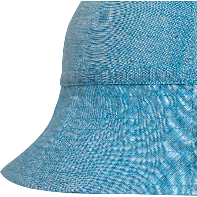 Dominique Hat, Turquoise