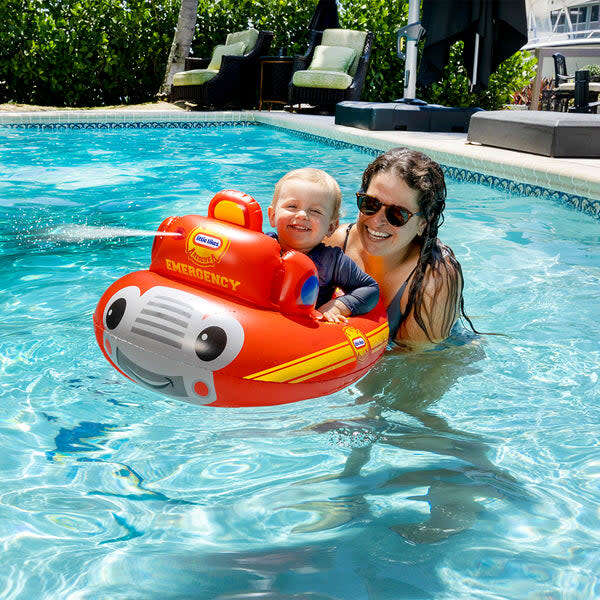 Spray and Rescue Baby Boat