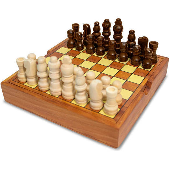 BrainCandy Wooden Chess