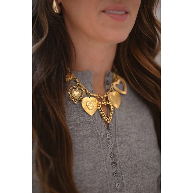 Women's Queen Of Hearts Necklace - Necklaces - 4