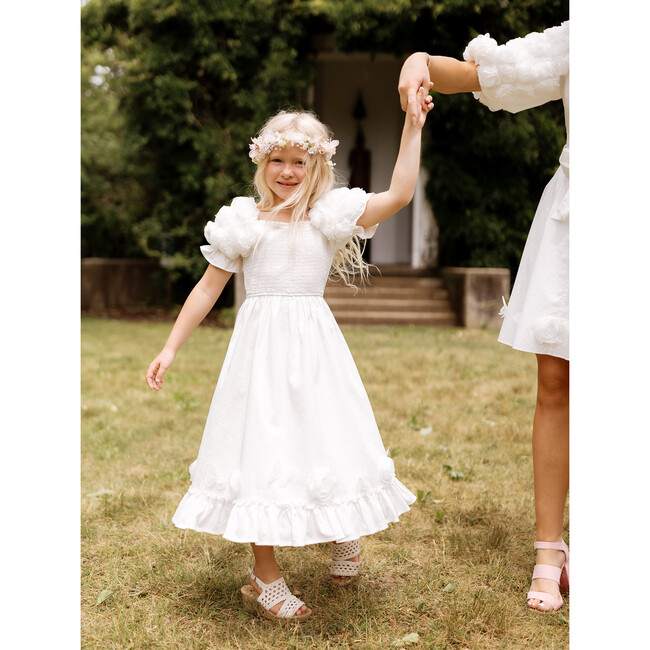 Girl's The Navy James Puff Sleeve Smock Dress, White - Dresses - 9