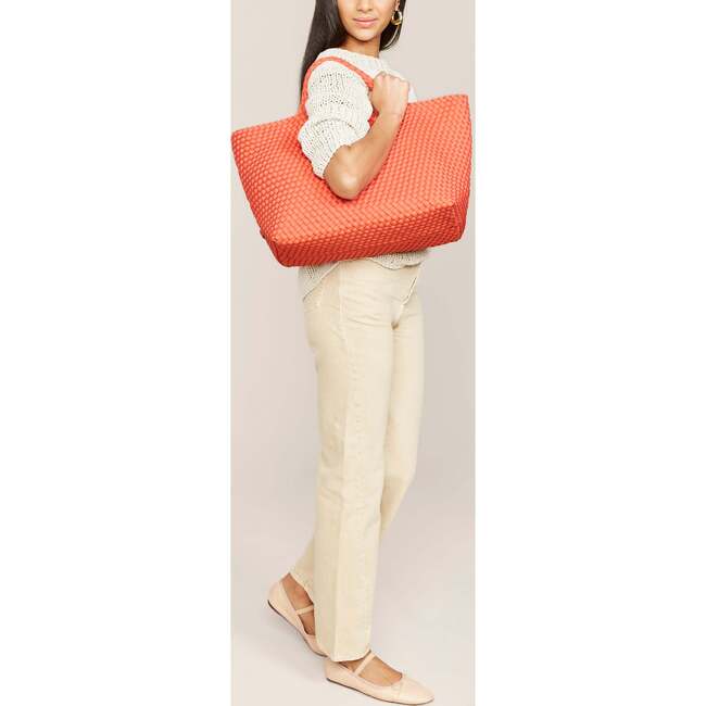 Women's St. Barths Large Handwoven Tote, Bonaire - OS - Bags - 5