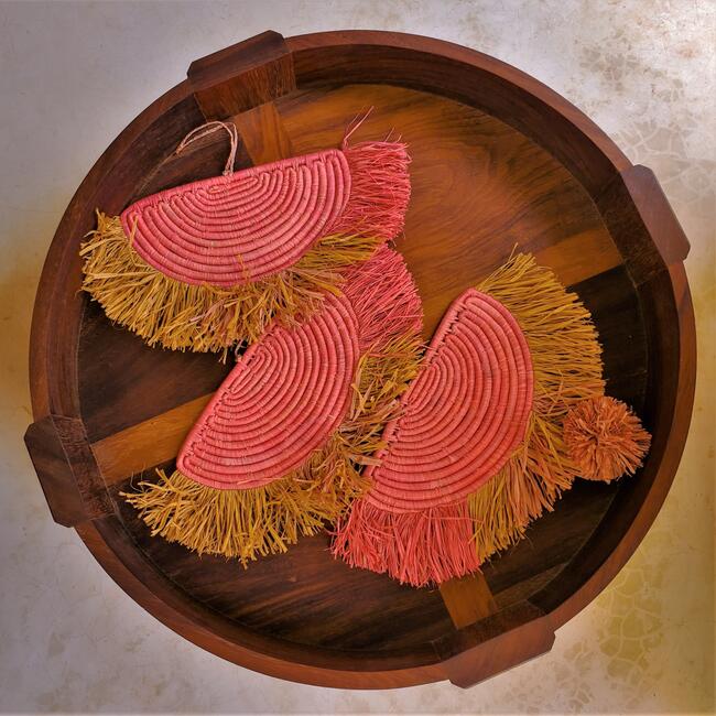 Floc Raffia Parade Wall Hanging, Coral Sunset - Wall Décor - 2