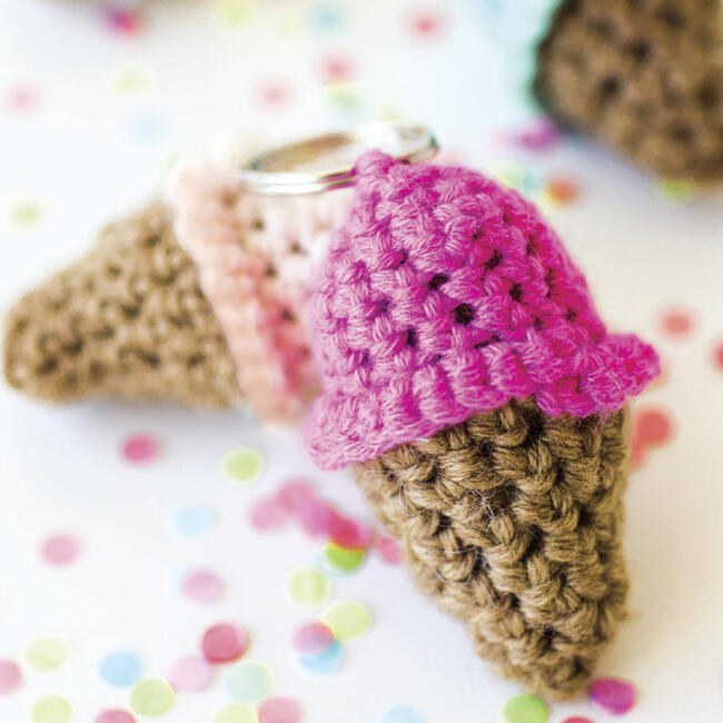 Craft Maker: Crochet Creations Kit - Activities - 8
