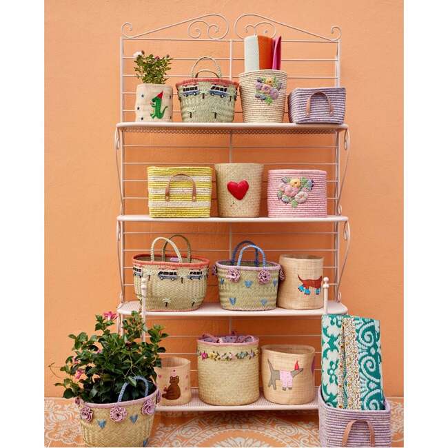 Raffia Heart Applique Small Round Storage Basket, Natural & Red - Storage - 2