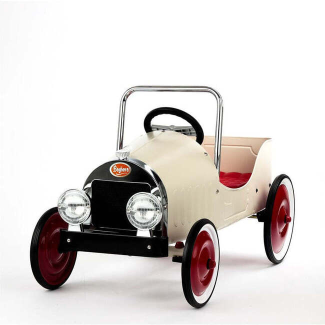 Ride-On CLASSIC PEDAL CAR White
