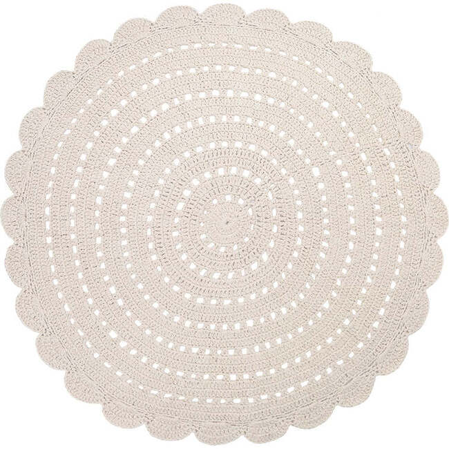 Alma Hand-Crocheted Scalloped Large Round Rug, Raw White