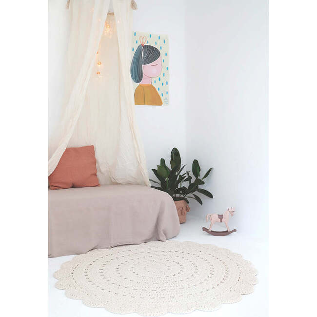 Alma Hand-Crocheted Scalloped Round Rug, Raw White - Rugs - 6