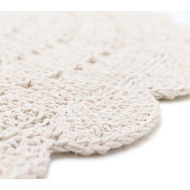 Alma Hand-Crocheted Scalloped Large Round Rug, Raw White - Rugs - 4