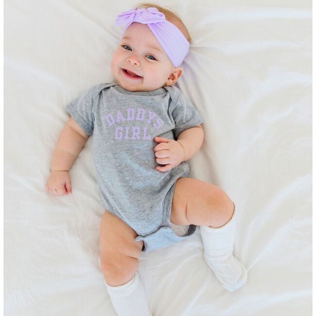 Daddy's Girl Short Sleeve Bodysuit, Grey - Onesies - 2