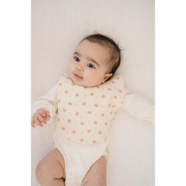 Signature Cotton Print Bib, Blush - Bibs - 2