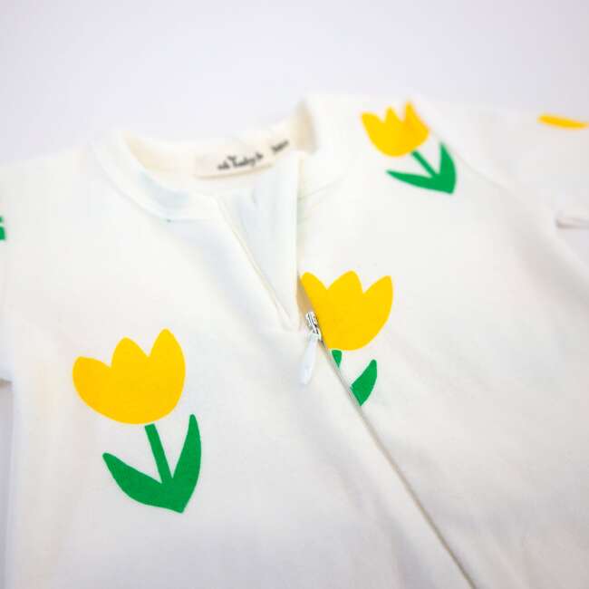 Yellow Tulips Print Zipper Footie, Cream - Footie Pajamas - 3