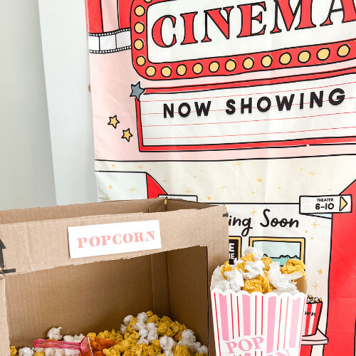 MOVIE THEATRE PLAY SCENE - Role Play Toys - 2