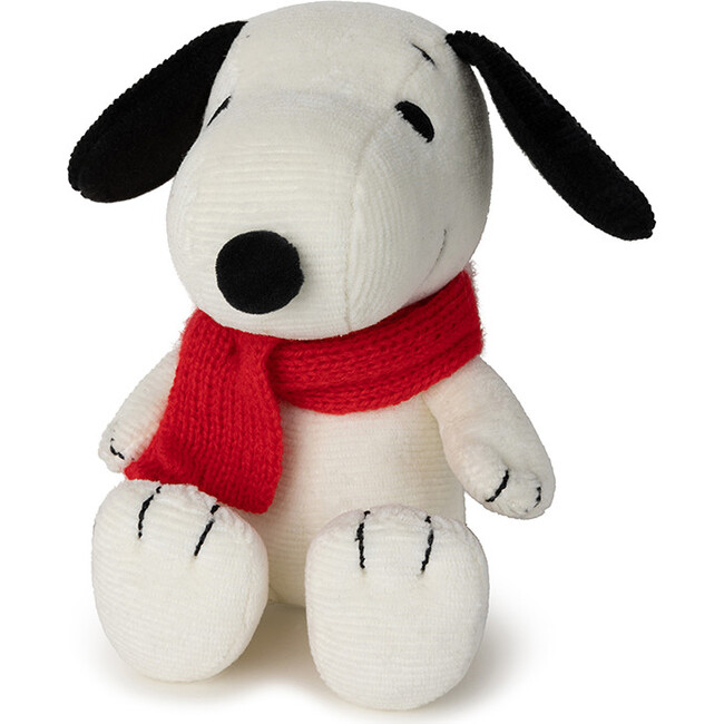 PEANUTS SNOOPY Sitting WITH SCARF 7"