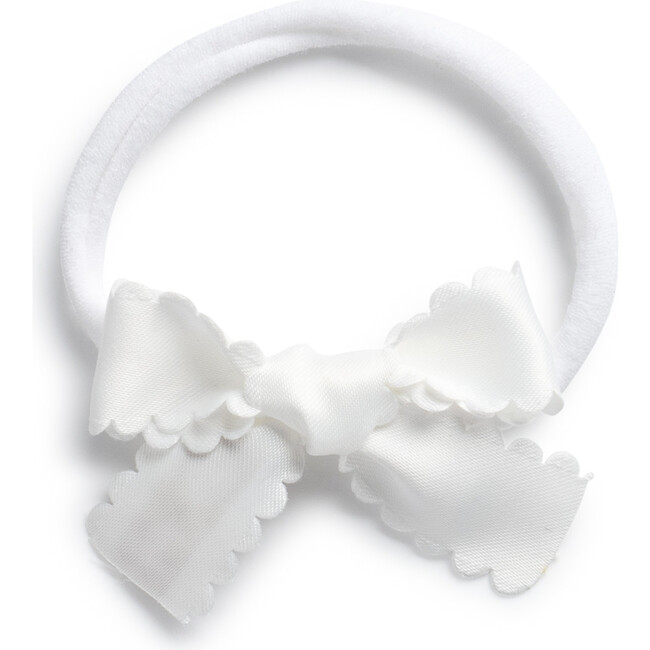 Gumdrop Scalloped Satin Baby Bow Headband, White