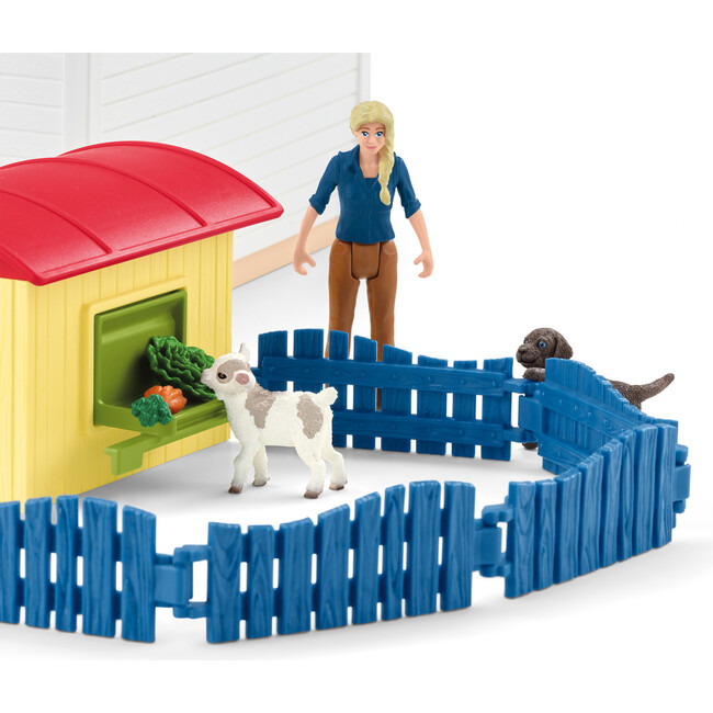 Schleich Farm World: Pet Hotel Playset, 54 Pieces - Playsets - 4