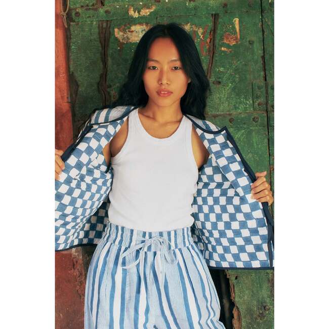 Women's Quilted Block Print Crop Jacket, Classic Blue - Jackets - 3
