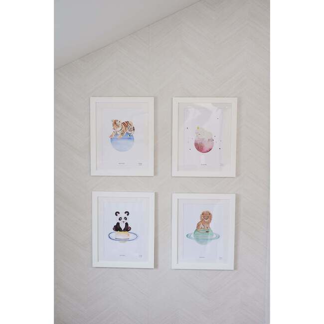 The Giraffe & Venus Photo Frame, Cream - Art - 2