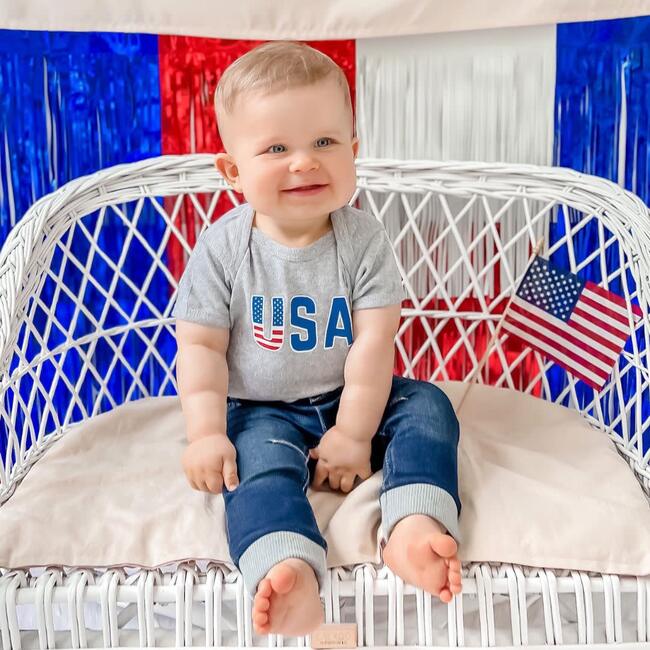 USA Flag Short Sleeve Bodysuit, Grey - Onesies - 2