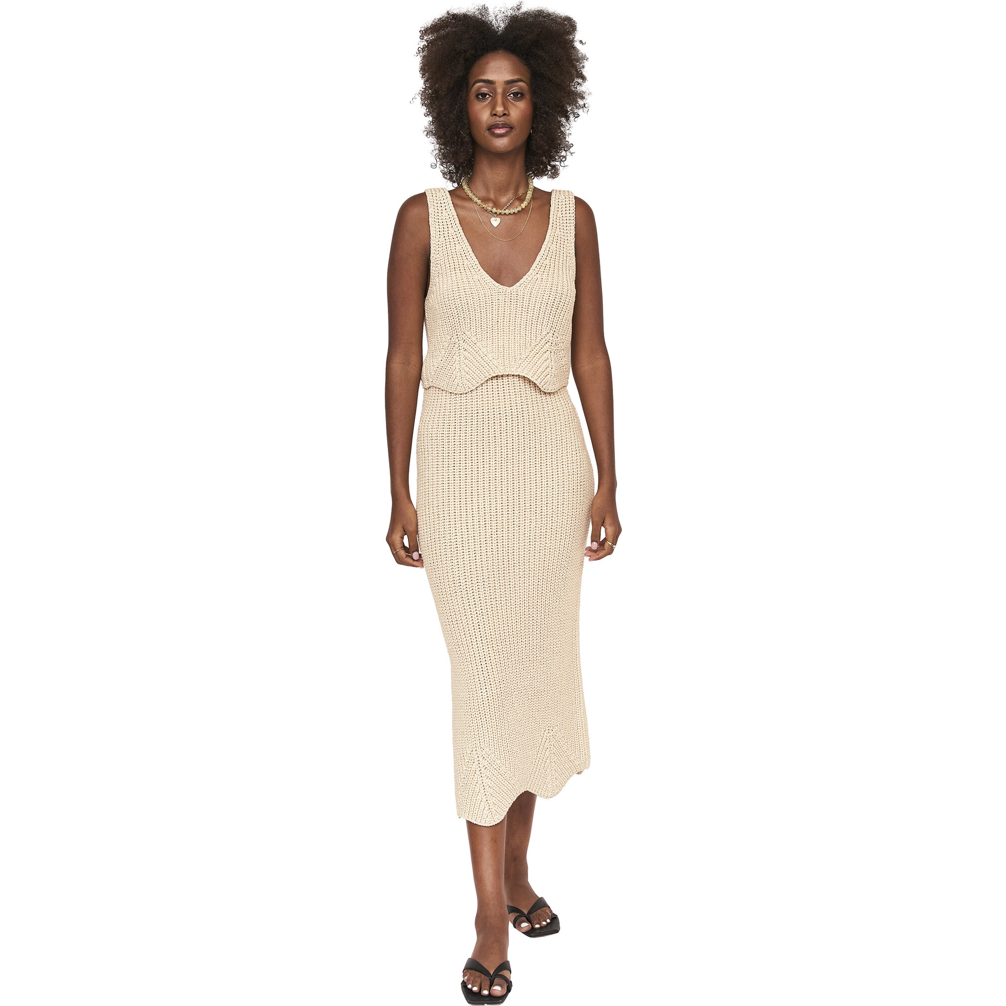 Women's Arles Knit V-Neck Scalloped Hem Cropped Tank, Shell - Tank Tops - 1