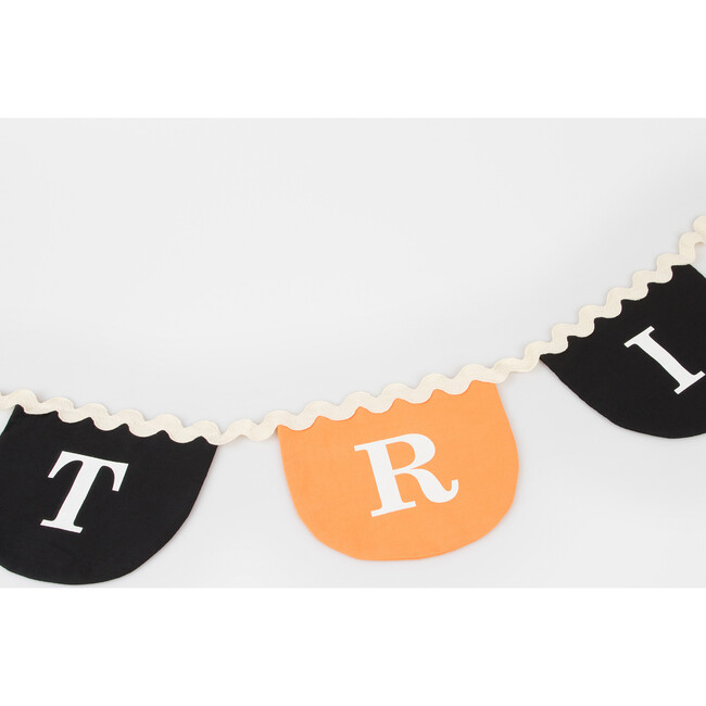 Trick Or Treat Fabric Garland - Decorations - 2