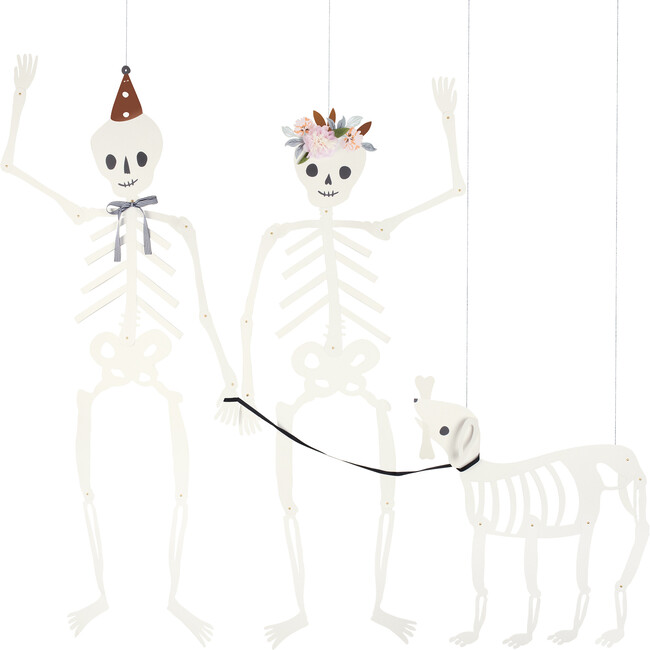 Giant Jointed Skeletons