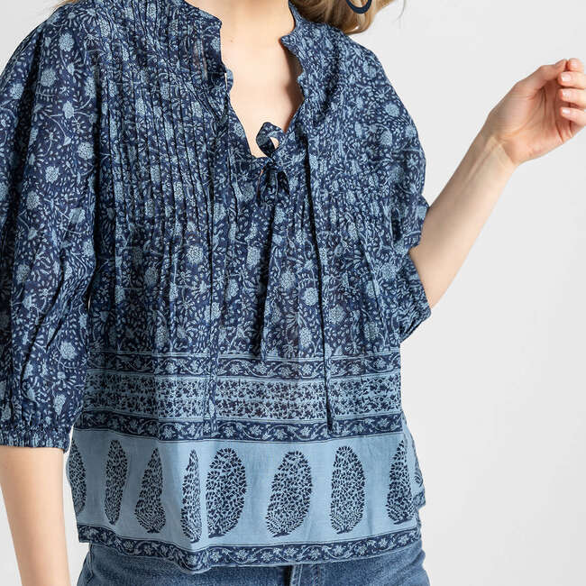 Women's Pintuck Indira V-Neck Puff sleeve Top, Navy Garden Floral - Shirts - 2