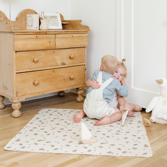 Water-Resistant Mini Square Padded Mat, Peter Rabbit - Playmats - 9