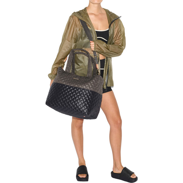 Women's Large Metro Deluxe Adjustable Strap Tote Bag, Black