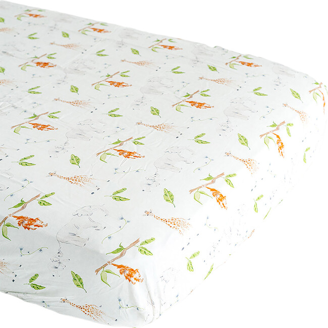 The Safari Party Print Crib Sheet, Multicolors