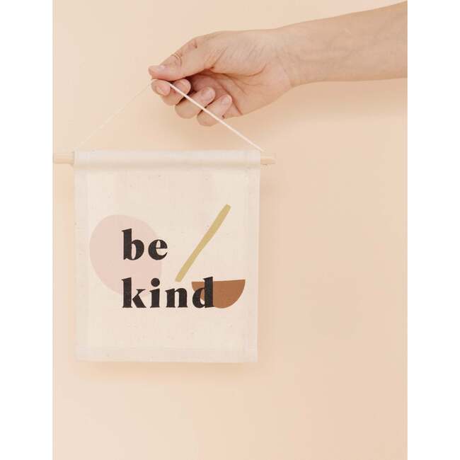 Be Kind Hang Sign - Wall Décor - 4