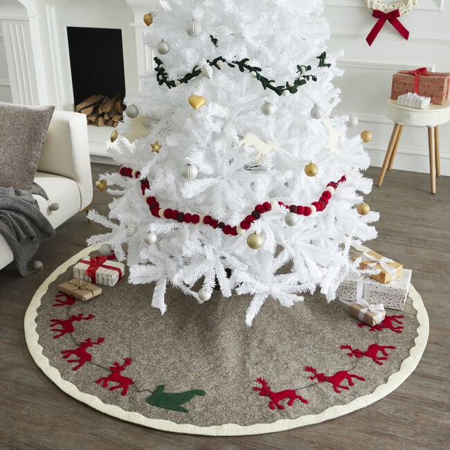 Reindeer & Sleigh Tree Skirt, Christmas Eve Scene - Tree Skirts - 3