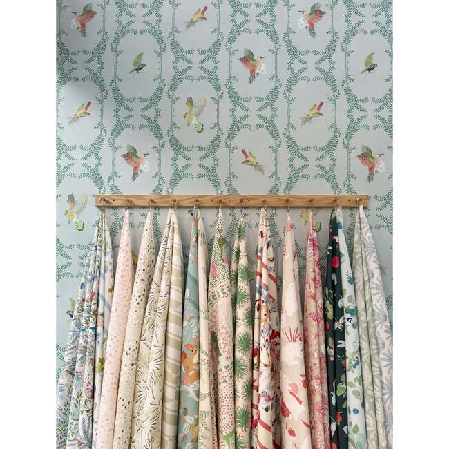 Envolée Non-Woven Wallpaper, Hawthorn - Wallpaper - 6