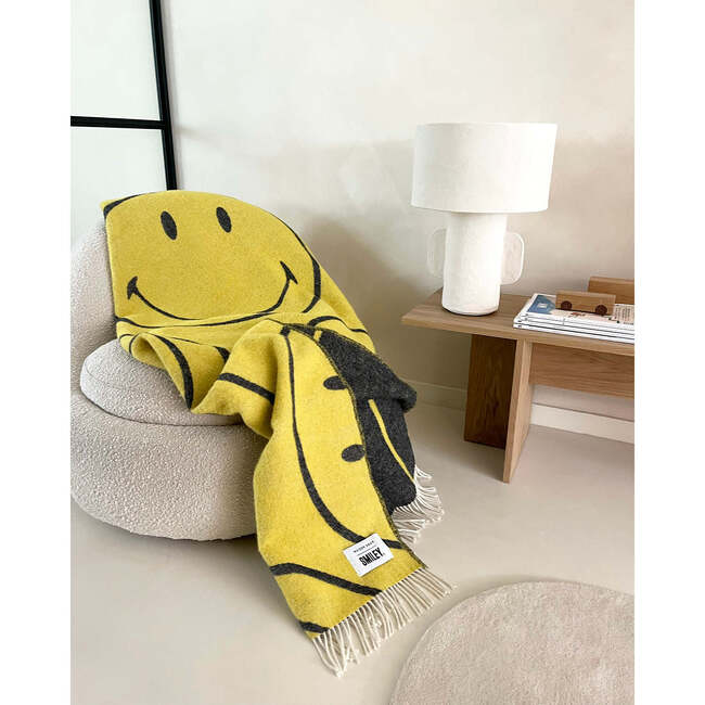 Smiley Blanket, Yellow and Black - Throws - 2