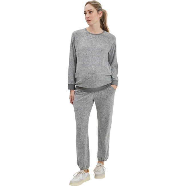 Wren Sweats & Heart On My Sleeve Maternity & Postpartum Lounge Set, Grey