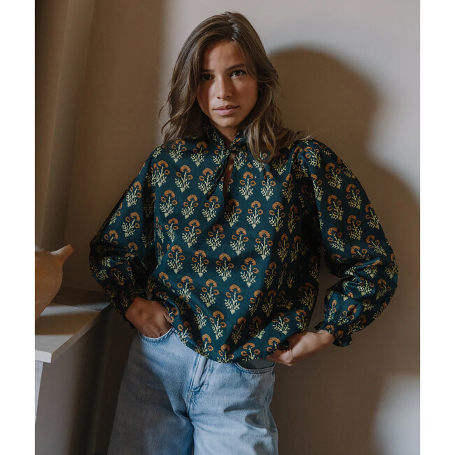 Women's Jeanne Blouse, Green blockprint