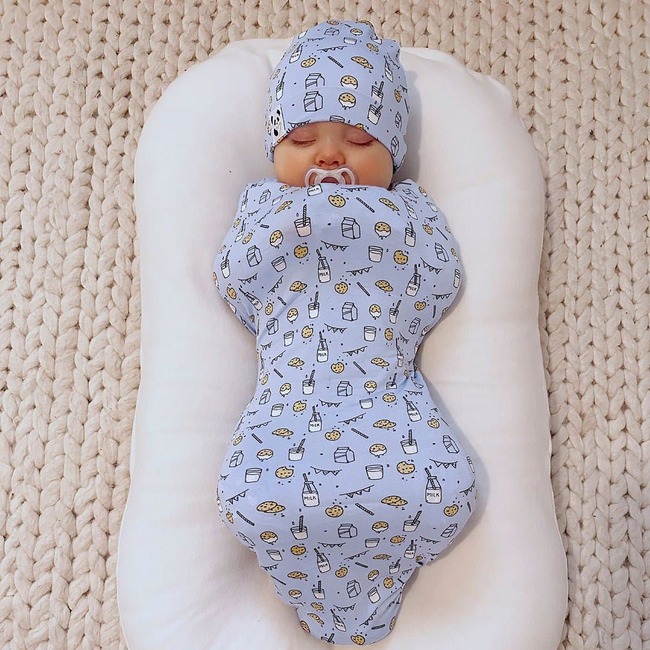 Milk & Cookies Blue Bamboo Swaddle & Beanie Set, Blue - Swaddles - 2