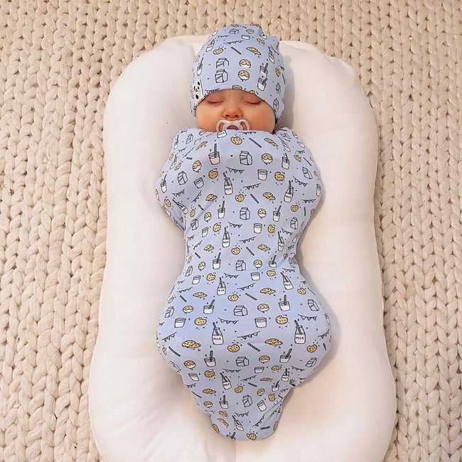 Milk & Cookies Blue Bamboo Swaddle & Beanie Set, Blue - Swaddles - 3