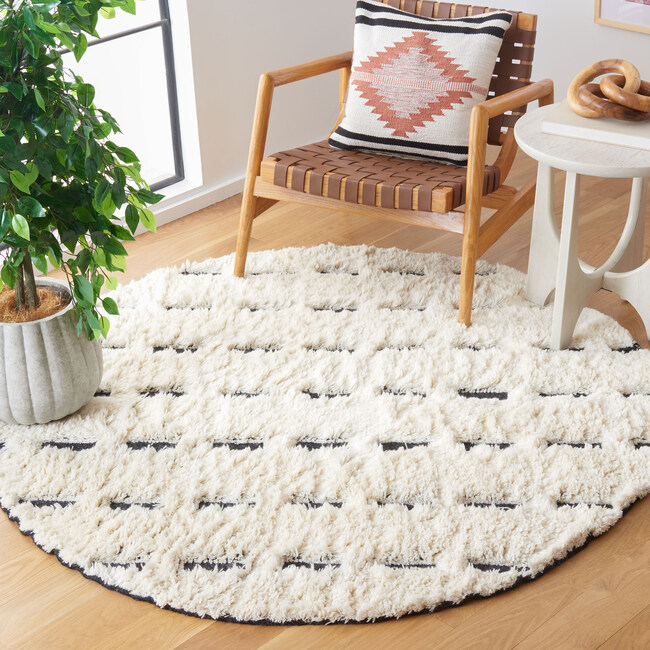 Casablanca 705 Round Rug, Black & Ivory - Rugs - 2