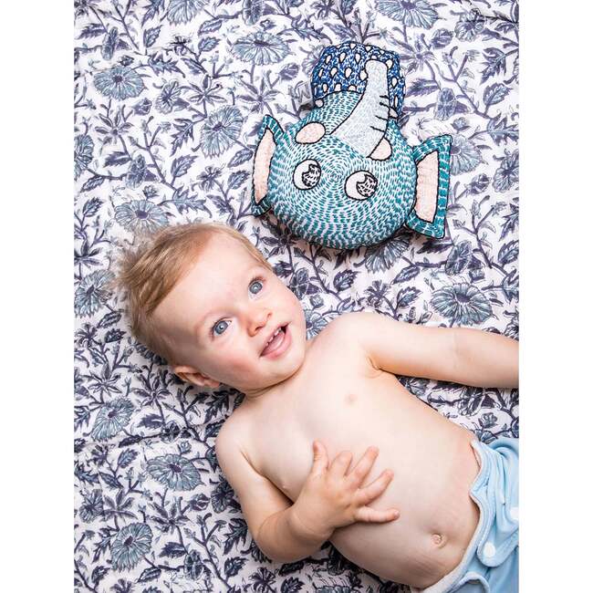 Block-Printed Cotton Crib Quilt, Provence Blue - Quilts - 2