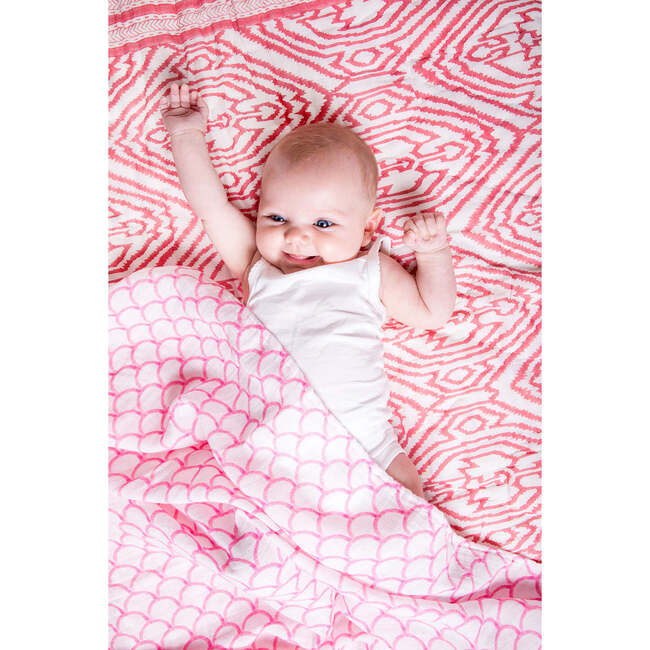 Organic Cotton Muslin Swaddle, Pink Rainbow - Swaddles - 4