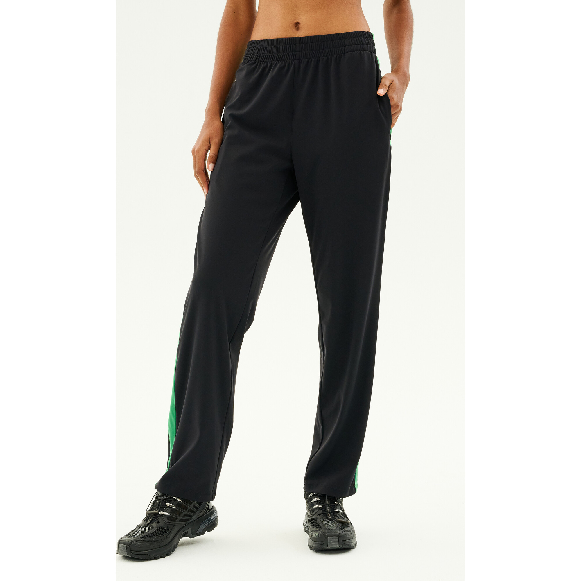 Max Rigor Track Pant, Black/Grass - Jackets - 1