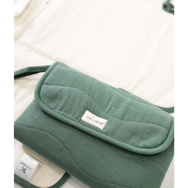 Portable Changing Clutch, Forest - Changing Pads - 7