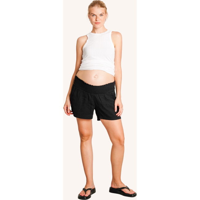 The Easy Short, Black