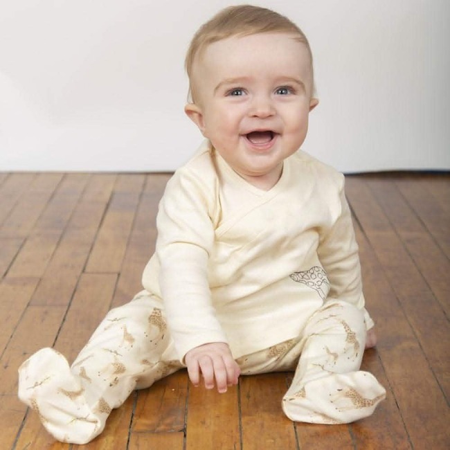 Cream Jolie Giraffe Organic Cotton Magnetic Take-Me-Home Kimono Set - Mixed Apparel Set - 2
