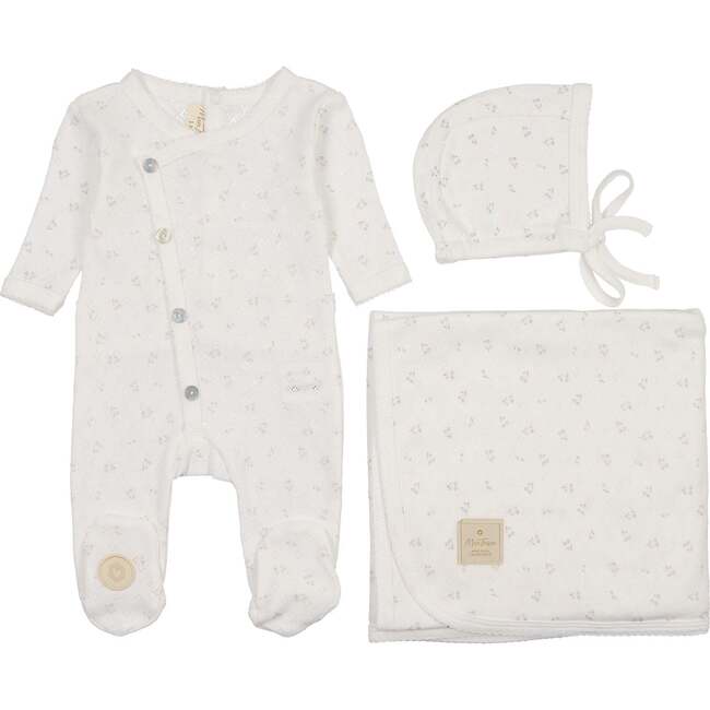 Spray of Berries Layette Set Ivory